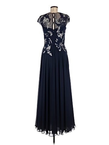 Teri Jon by Rickie Freeman Cocktail Dress (view 2)