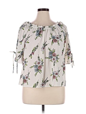 Signature Studio 3/4 Sleeve Blouse (view 1)