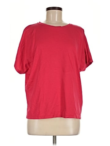 Uniqlo Short Sleeve T-Shirt (view 1)