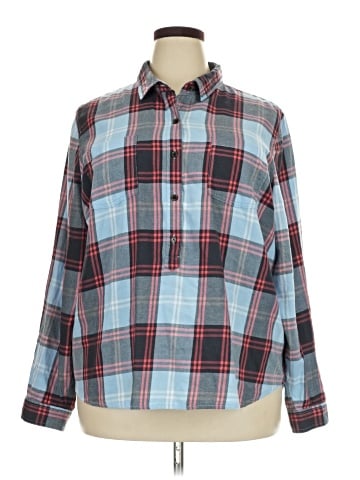 Old Navy Long Sleeve Button-Down Shirt (view 1)