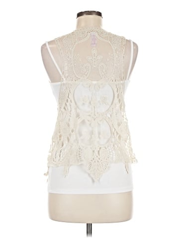 No Boundaries Sleeveless Blouse (view 2)
