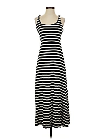 Old Navy Casual Dress (view 1)