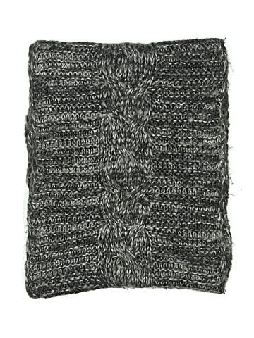 Universal Thread Scarf (view 2)