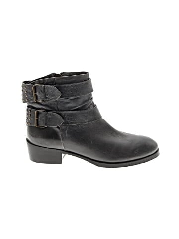 Farylrobin Ankle Boots (view 1)