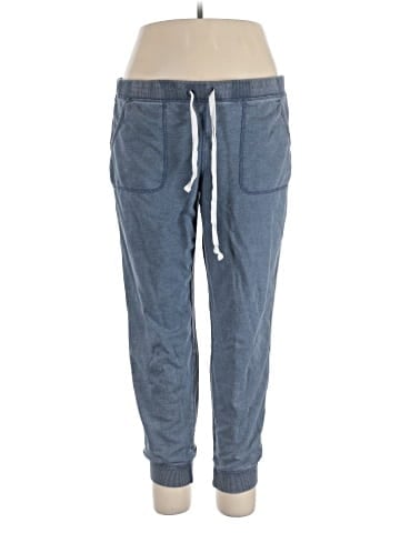 No Boundaries Casual Pants (view 1)