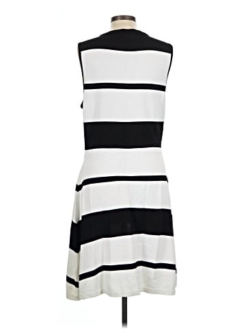 Neiman Marcus Casual Dress (view 2)