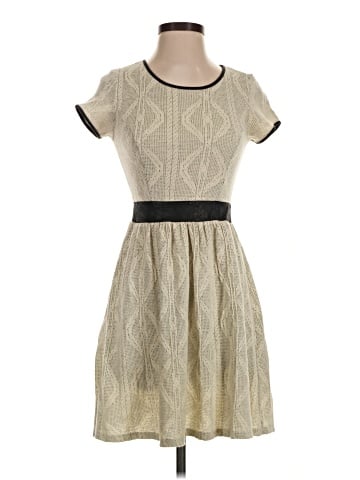 Monteau Casual Dress (view 1)