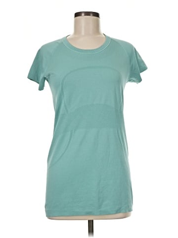 Lululemon Athletica Short Sleeve T-Shirt (view 1)