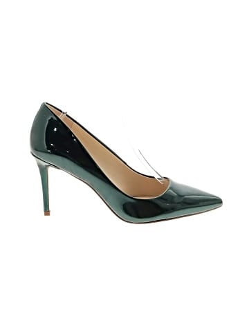 Jessica Simpson Heels (view 1)