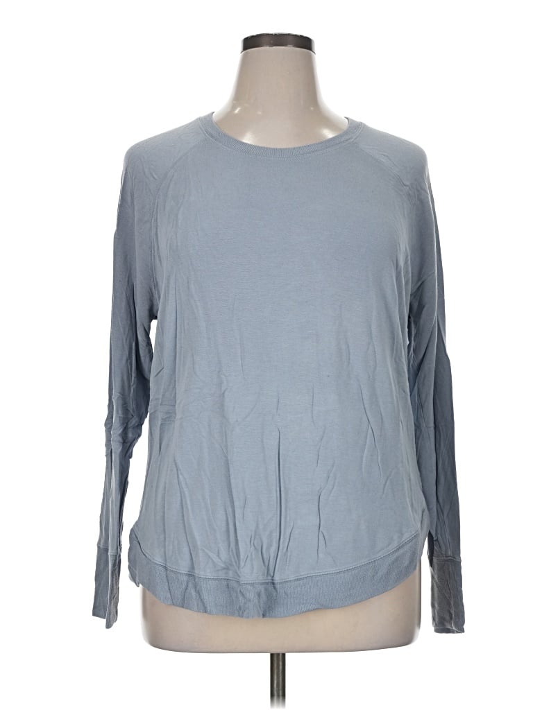 Pre-owned Athleta Long Sleeve T-shirt In Blue