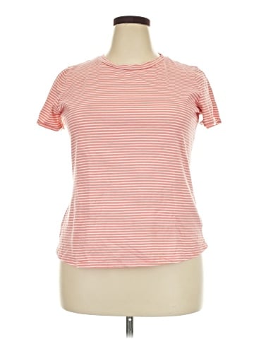 Liz Claiborne Short Sleeve T-Shirt (view 1)