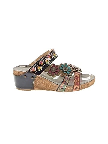 L'Artiste Wedges (view 1)