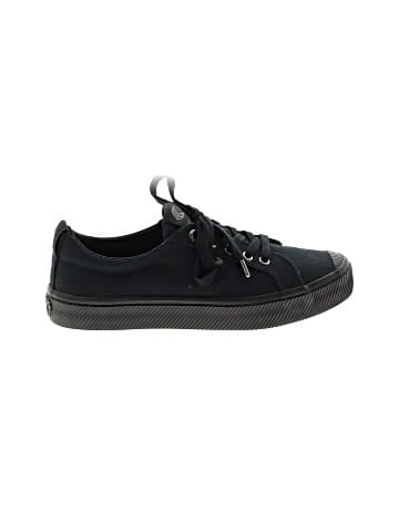 Cariuma Sneakers (view 1)