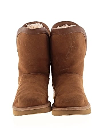 Ugg Boots (view 2)