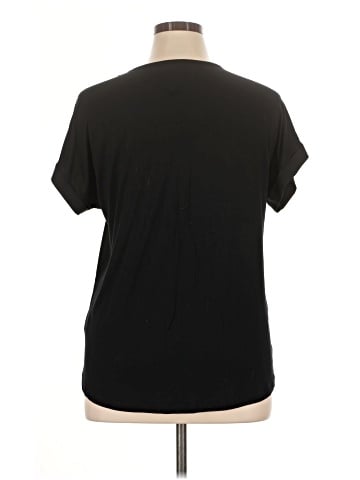 Signature Studio Short Sleeve Blouse (view 2)