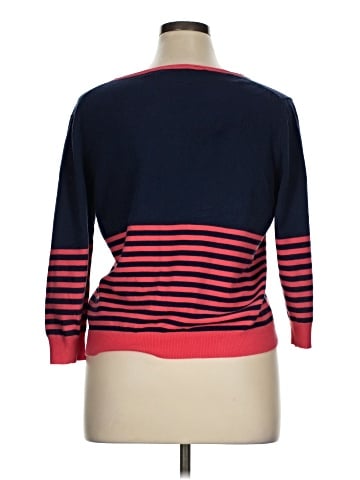 Max Studio 3/4 Sleeve T-Shirt (view 2)