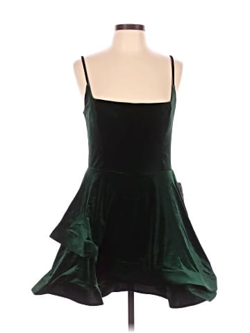 B. Darlin Cocktail Dress (view 1)