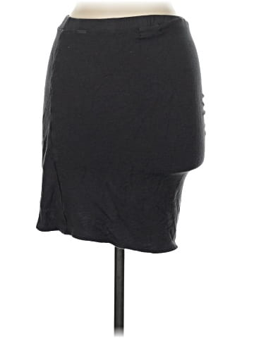 Monrow Casual Skirt (view 2)