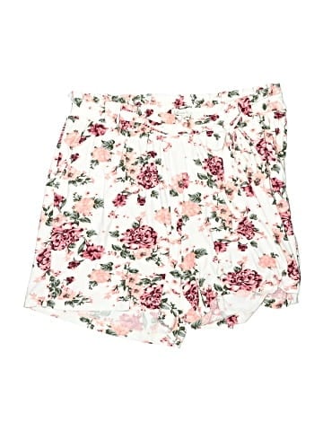 Full Circle Trends With Love Shorts (view 1)