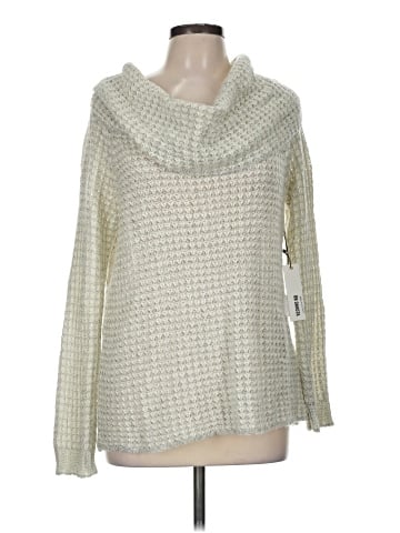 BB Dakota Pullover Sweater (view 1)