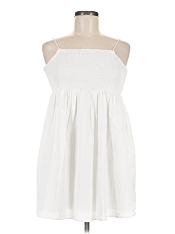 American Eagle Outfitters Casual Dress (view 1)