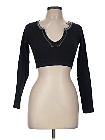 Urban Outfitters 3/4 Sleeve T-Shirt (view 1)