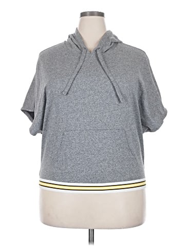 Xersion Poncho (view 1)
