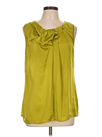 Violet & Claire Sleeveless Blouse (view 1)
