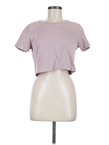Urban Outfitters Short Sleeve T-Shirt (view 1)