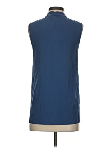 Uniqlo Sleeveless Top (view 2)