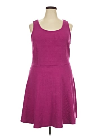 Old Navy Casual Dress (view 1)