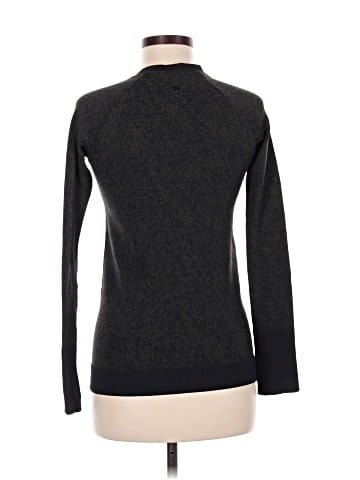 Lululemon Athletica Long Sleeve T-Shirt (view 2)