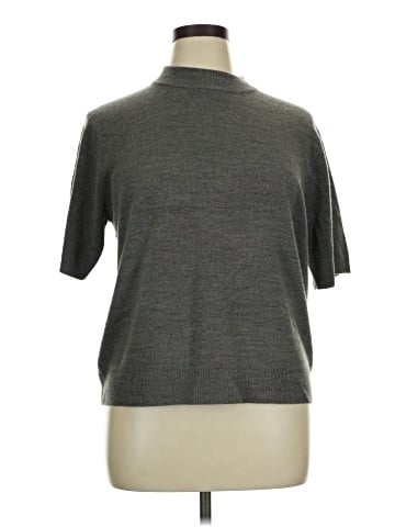 Sag Harbor Short Sleeve Top (view 1)
