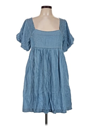 Hem & Thread Casual Dress (view 1)
