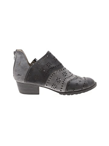 JBU Ankle Boots (view 1)