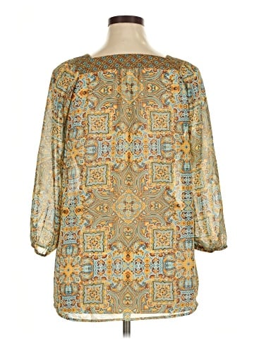 Charming Charlie 3/4 Sleeve Blouse (view 2)