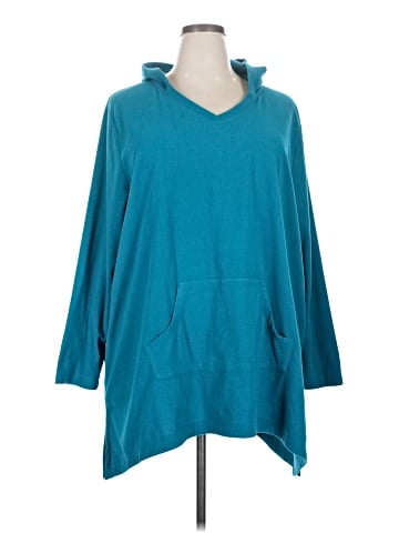 Catherines Poncho (view 1)