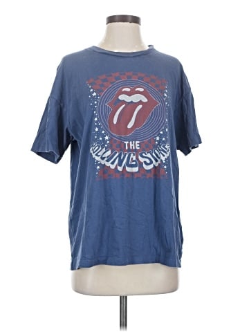 American Eagle Outfitters Short Sleeve T-Shirt (view 1)