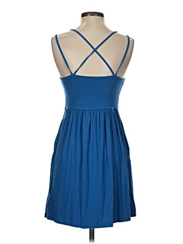 Old Navy Casual Dress (view 2)