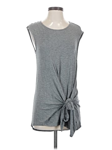 Vanessa Virginia Sleeveless T-Shirt (view 1)