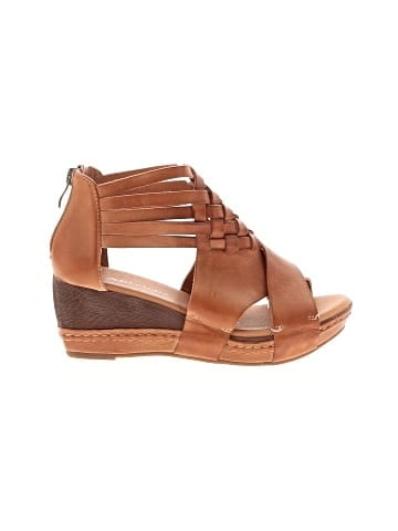 Antelope Wedges (view 1)