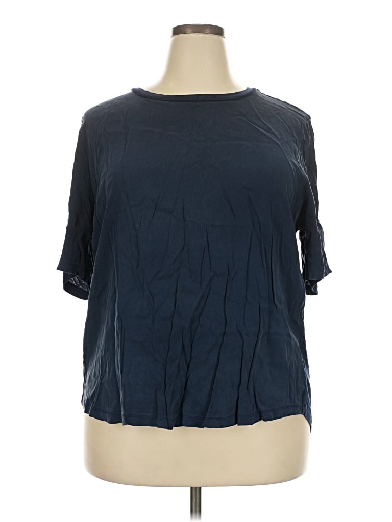 Pre-owned Universal Standard 3/4 Sleeve T-shirt In Blue