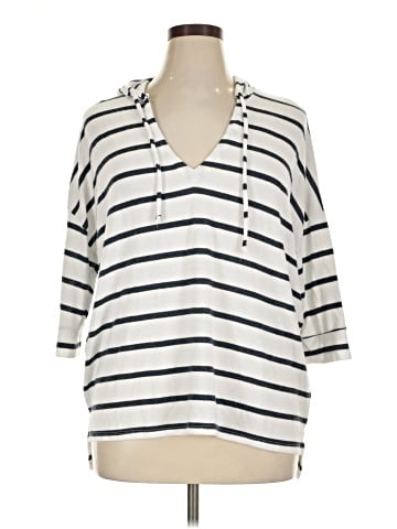 Chaser Poncho (view 1)