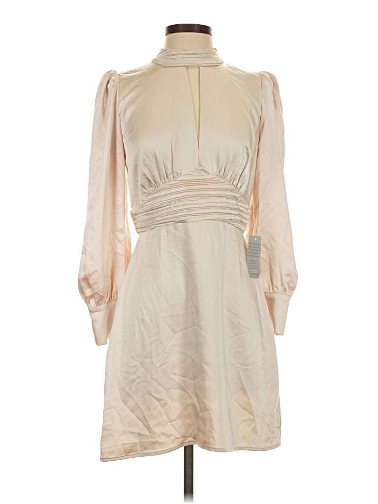 Pre-owned Adelyn Rae Cocktail Dress In Ivory