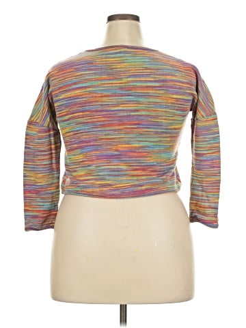 Zig Zag Asian Collection Pullover Sweater (view 2)