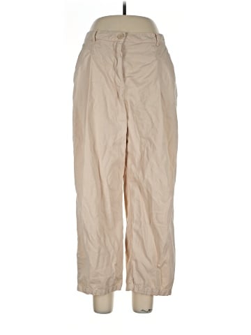 Zara Khakis (view 1)