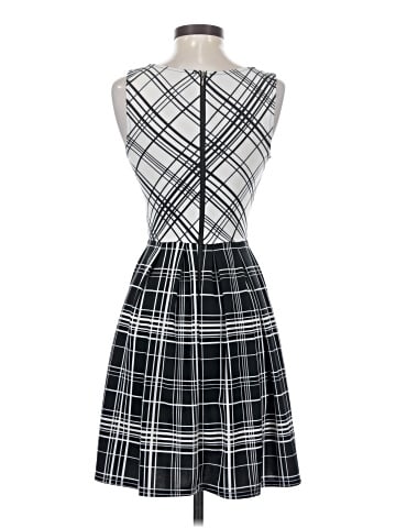 Xhilaration Cocktail Dress (view 2)