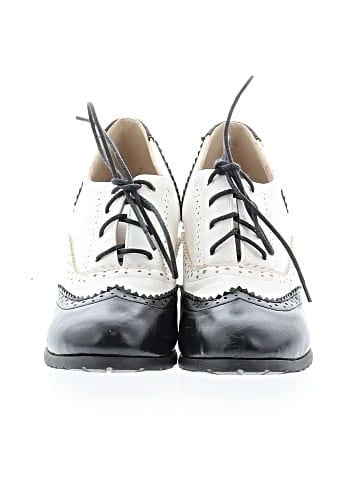 Unbranded Heels - back