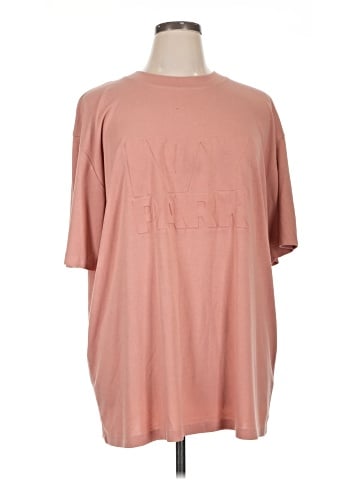 Ivy Park Short Sleeve T-Shirt (view 1)