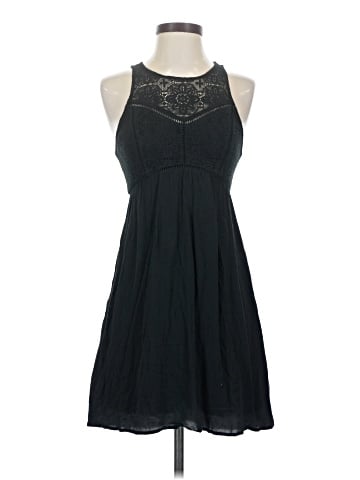 Abercrombie & Fitch Cocktail Dress (view 1)